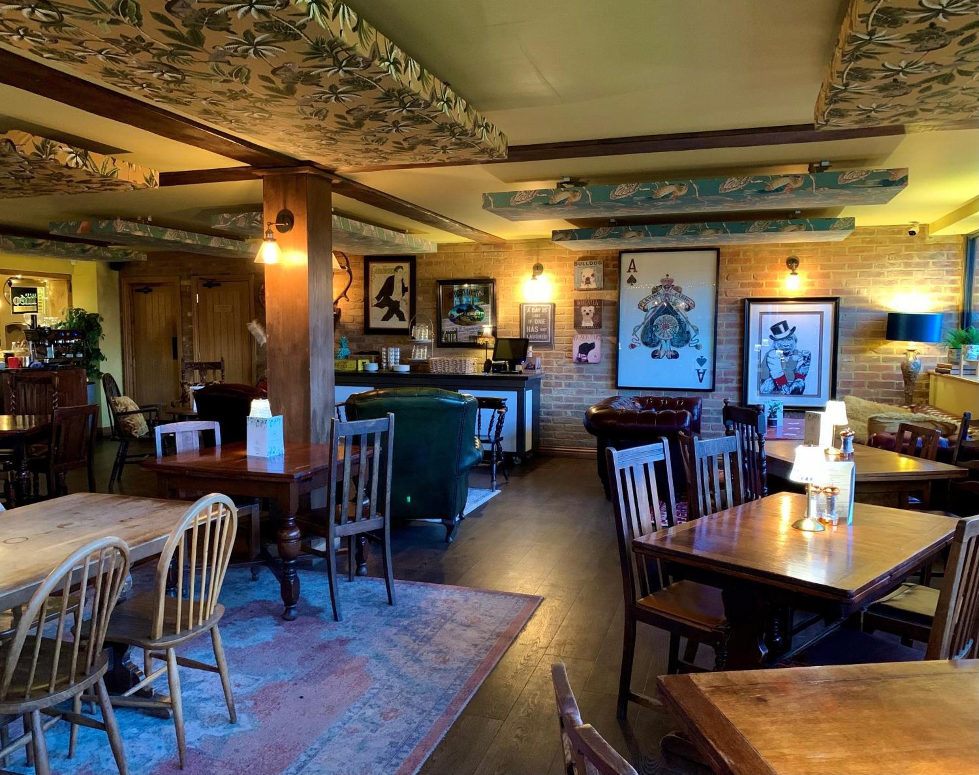 The Bowl Inn チャーリング エクステリア 写真